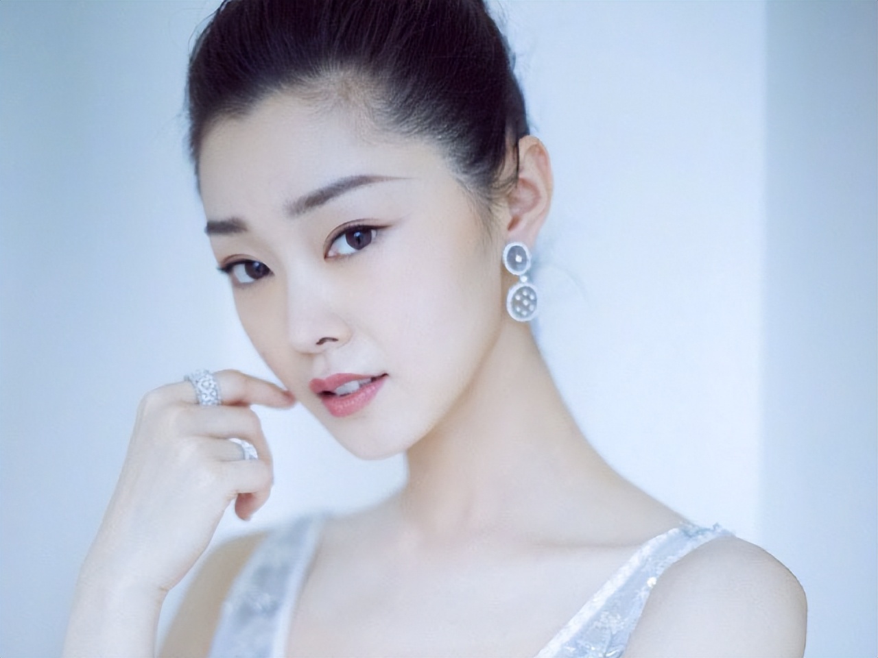 天生白皮的女明星,天生的白皮的女明星