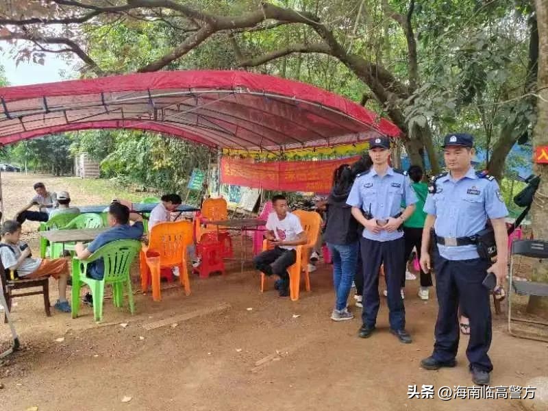 节日我在岗平安不打烊,节日我在岗国庆警相随守护不打烊