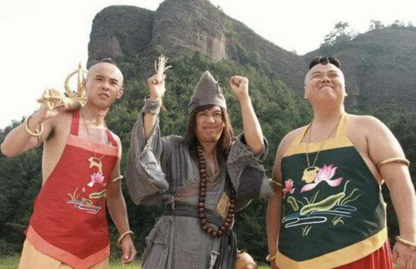 鸡毛穿一身、通天大脑门…国产神话剧的惊人造型，他们全都承包了