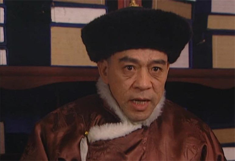 康熙临终为何要一个男人陪葬,康熙临终遗言雍正片段