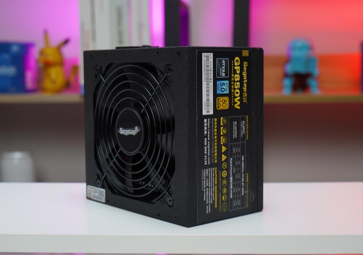 最美RTX4060显卡评测：超低功耗，DLSS3加持，畅玩1080P光追大作