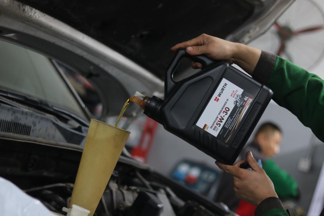 老rav4车翻新改造全过程,老款rav4比新款好太多