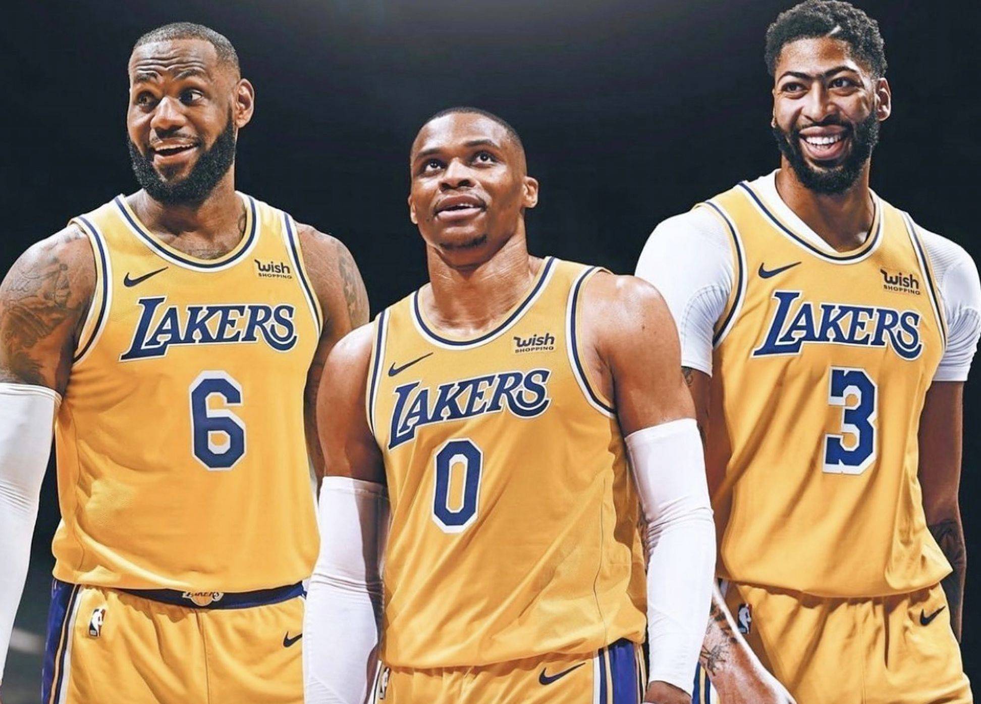 再见魔兽,重返湖人霍华德低到尘埃里