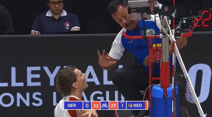 男排争议球,世界排球联赛男排荷兰日本