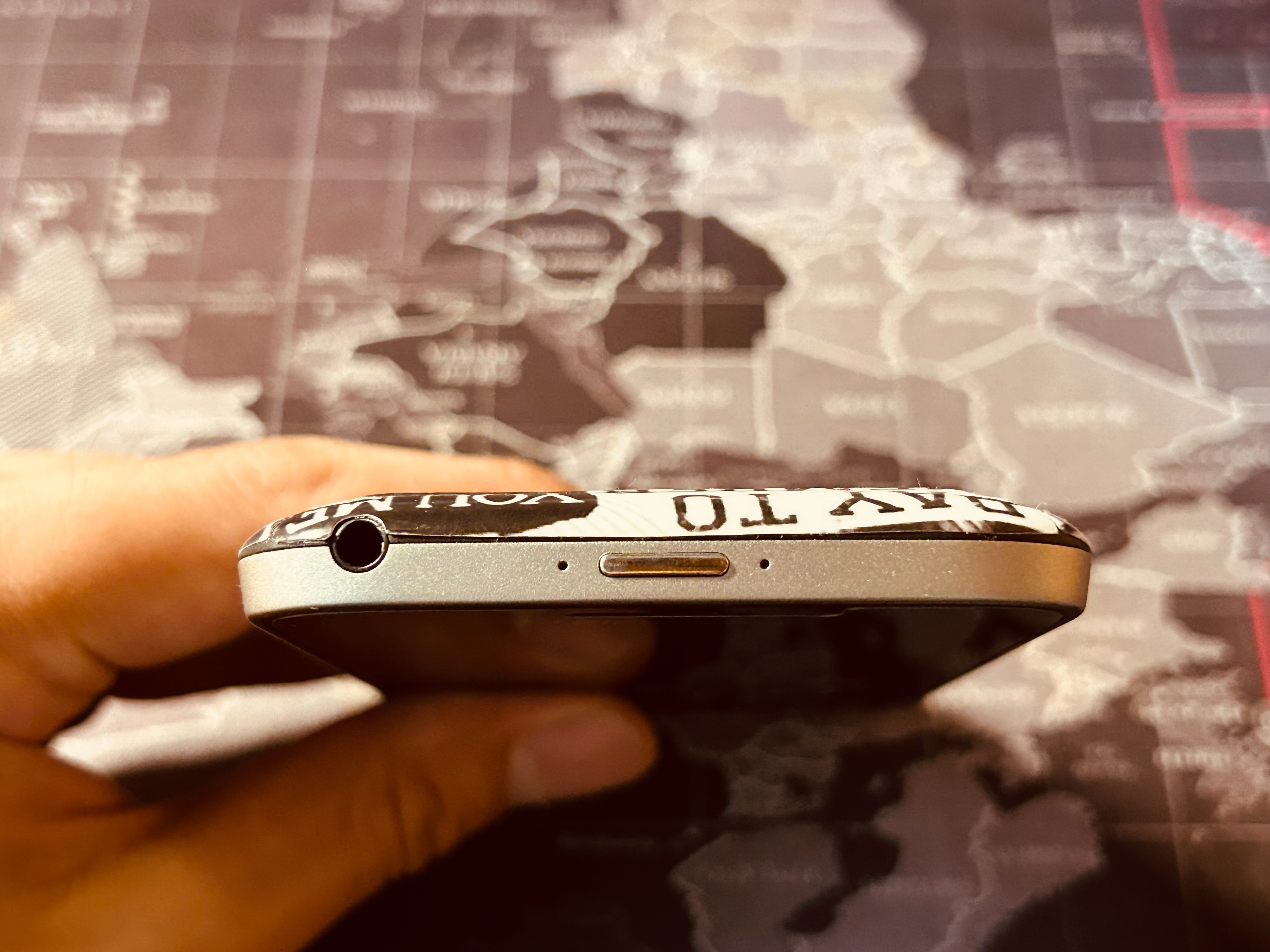 黑莓手机classicq20,黑莓手机经典怀旧游戏