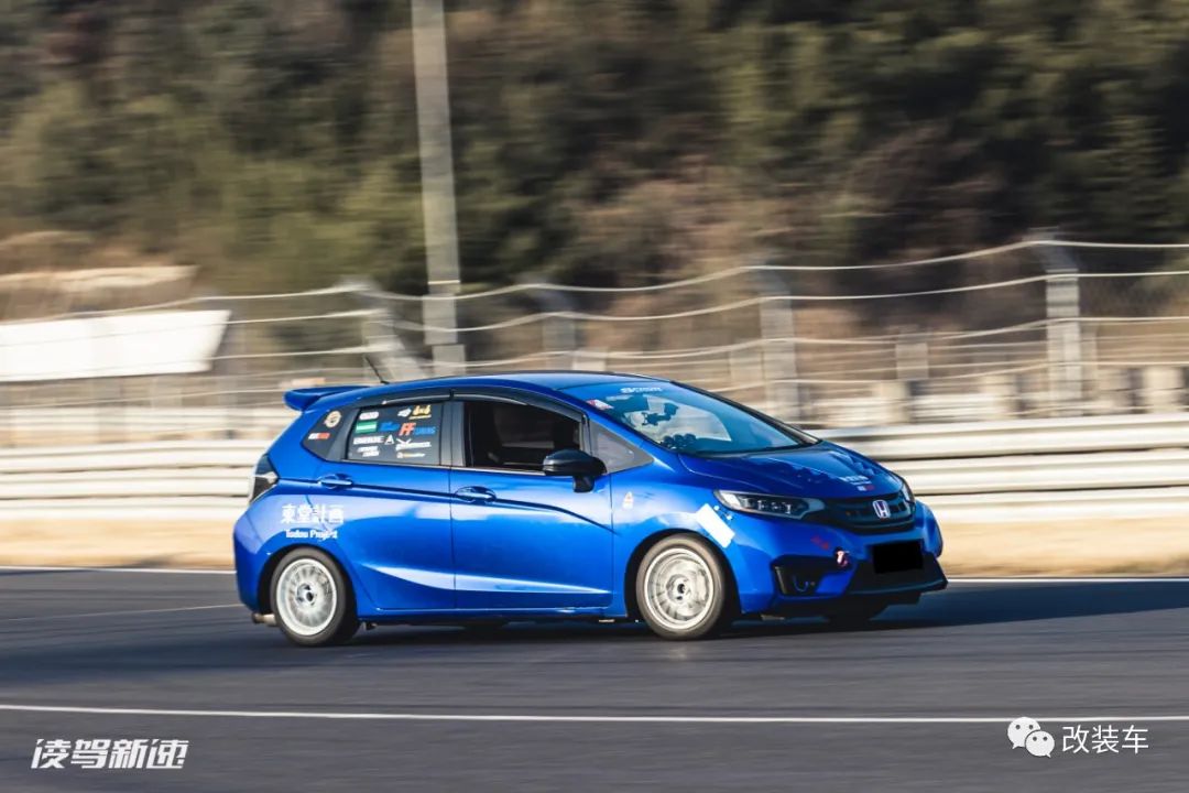 第四代全新飞度曾经的平民超跑gk5,18款本田飞度gk5舒适版改装