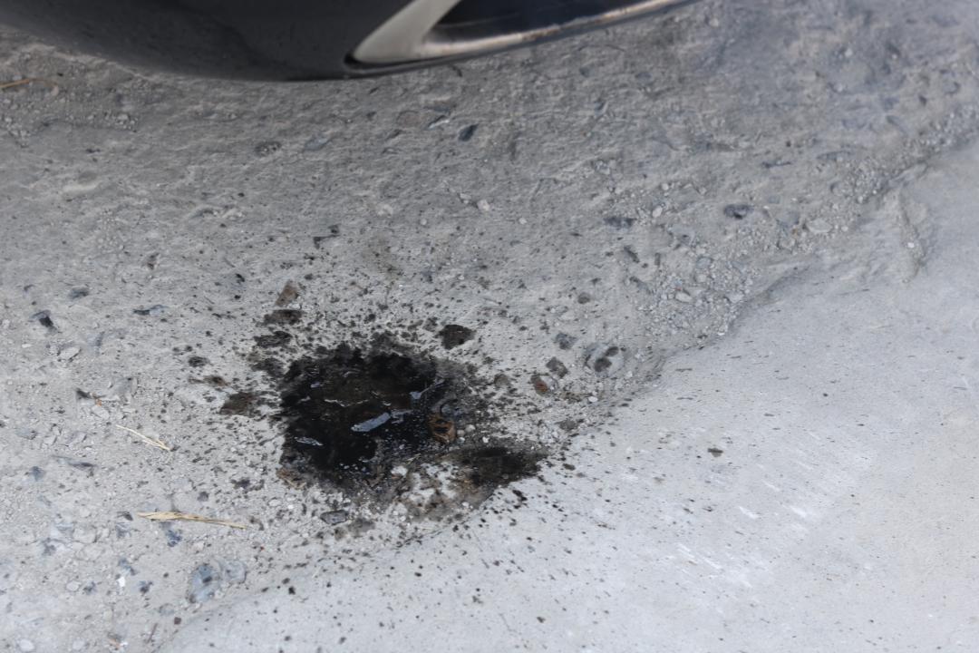 皇冠3.0经典老车翻新复活视频,13代皇冠全车翻新泉州地区