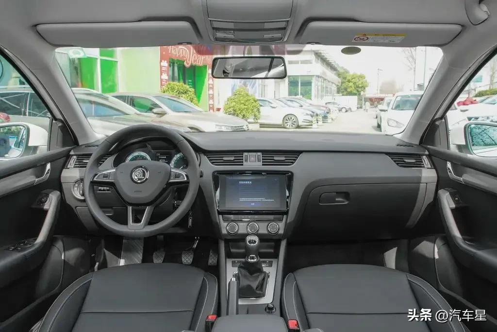 明锐怎么选配置,2023款斯柯达明锐