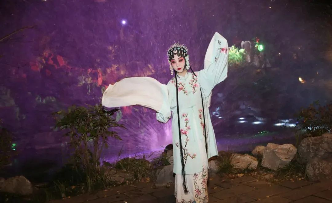 熙南里南京再添国字号夜明珠,南京熙南里仿古商业街区