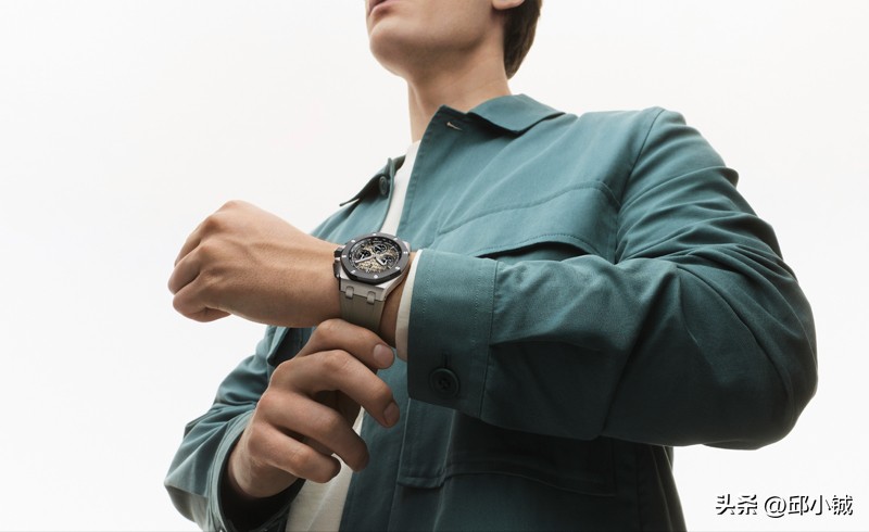 销售遇冷，服务来凑！爱彼推出“意外险”！