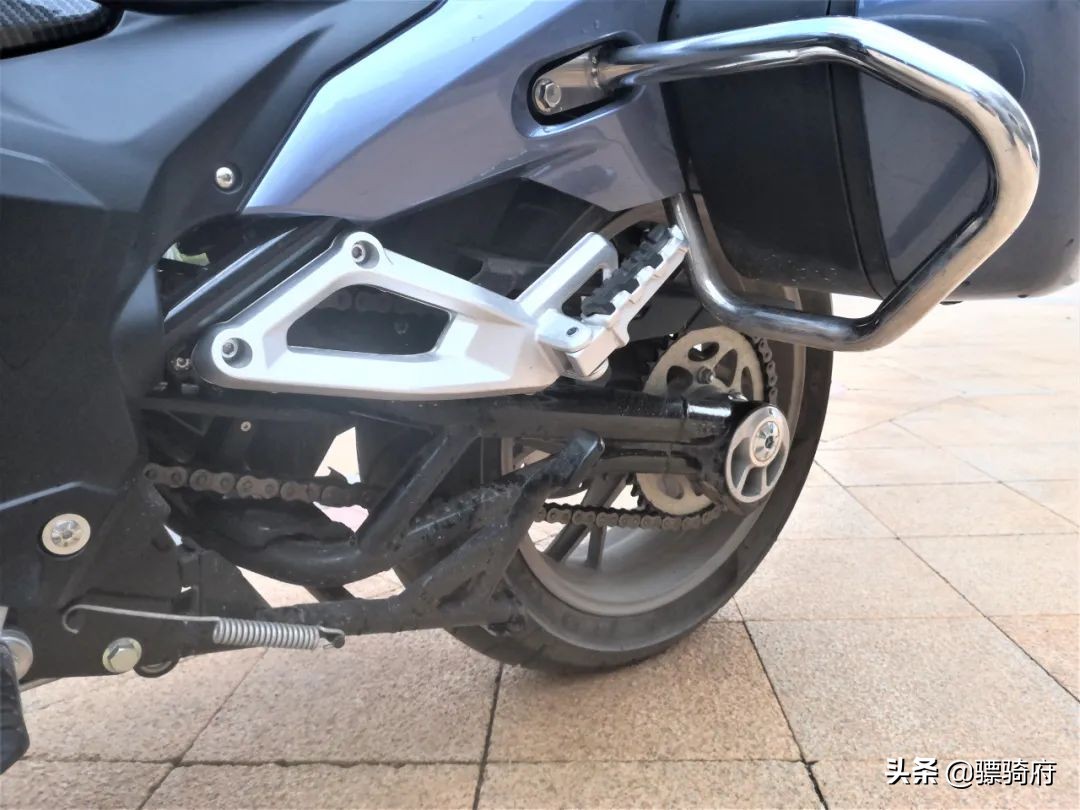 国产小金翼摩托车,国产贝纳利600cc旅行车