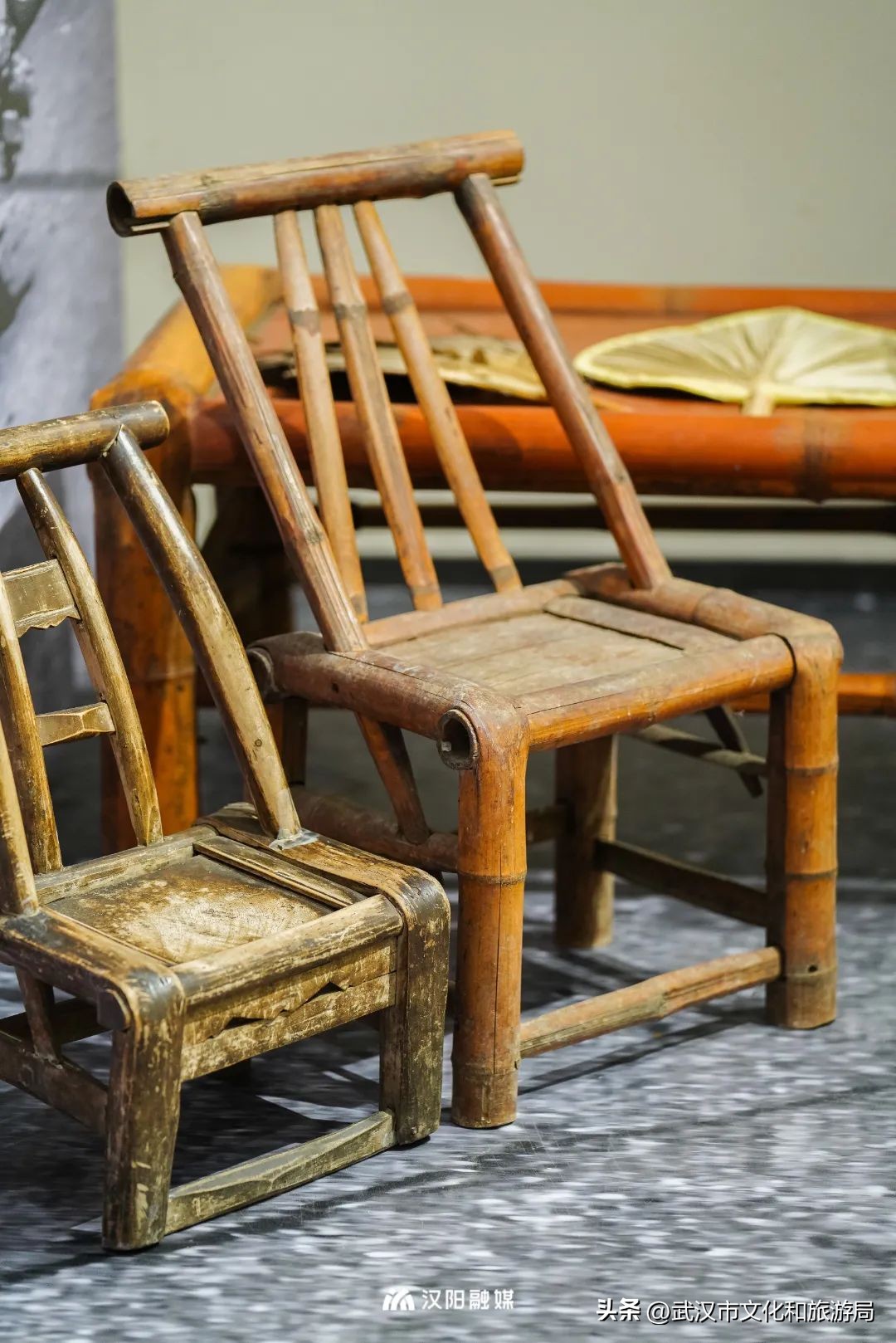 钟家村地铁站墙画,武汉钟家村墙画