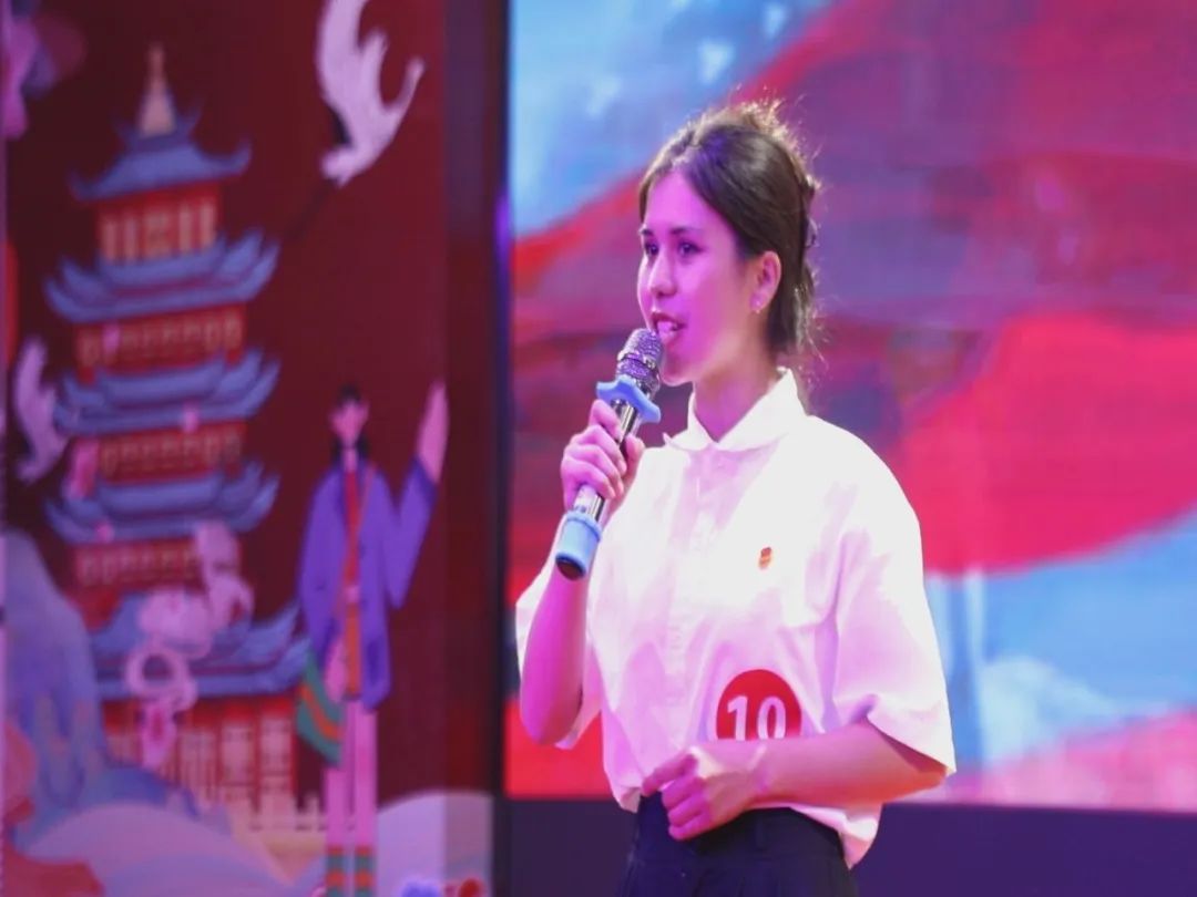 心系国防爱我中华演讲第一名视频,高燃热血励志演讲