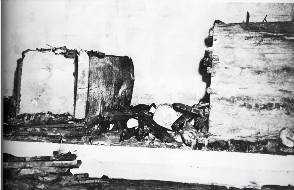 郭沫若打开定陵后诡异事件,郭沫若定陵发生的怪事