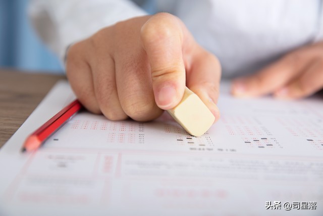 没有文笔怎么写作自媒体,自媒体写作文笔好不好