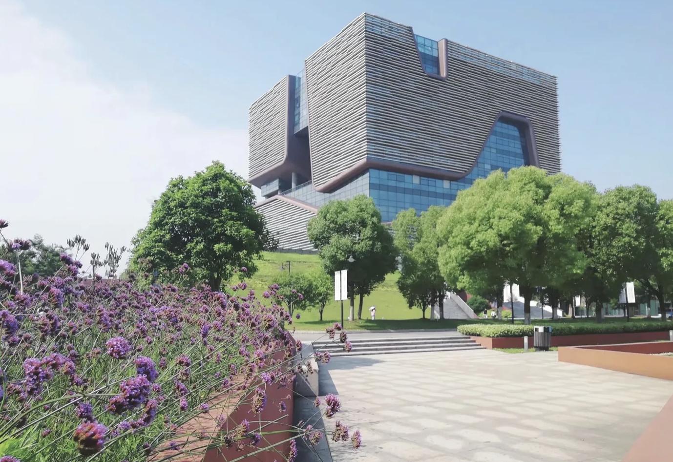 西交利物浦大学在职硕士,西交利物浦研究生学习感受