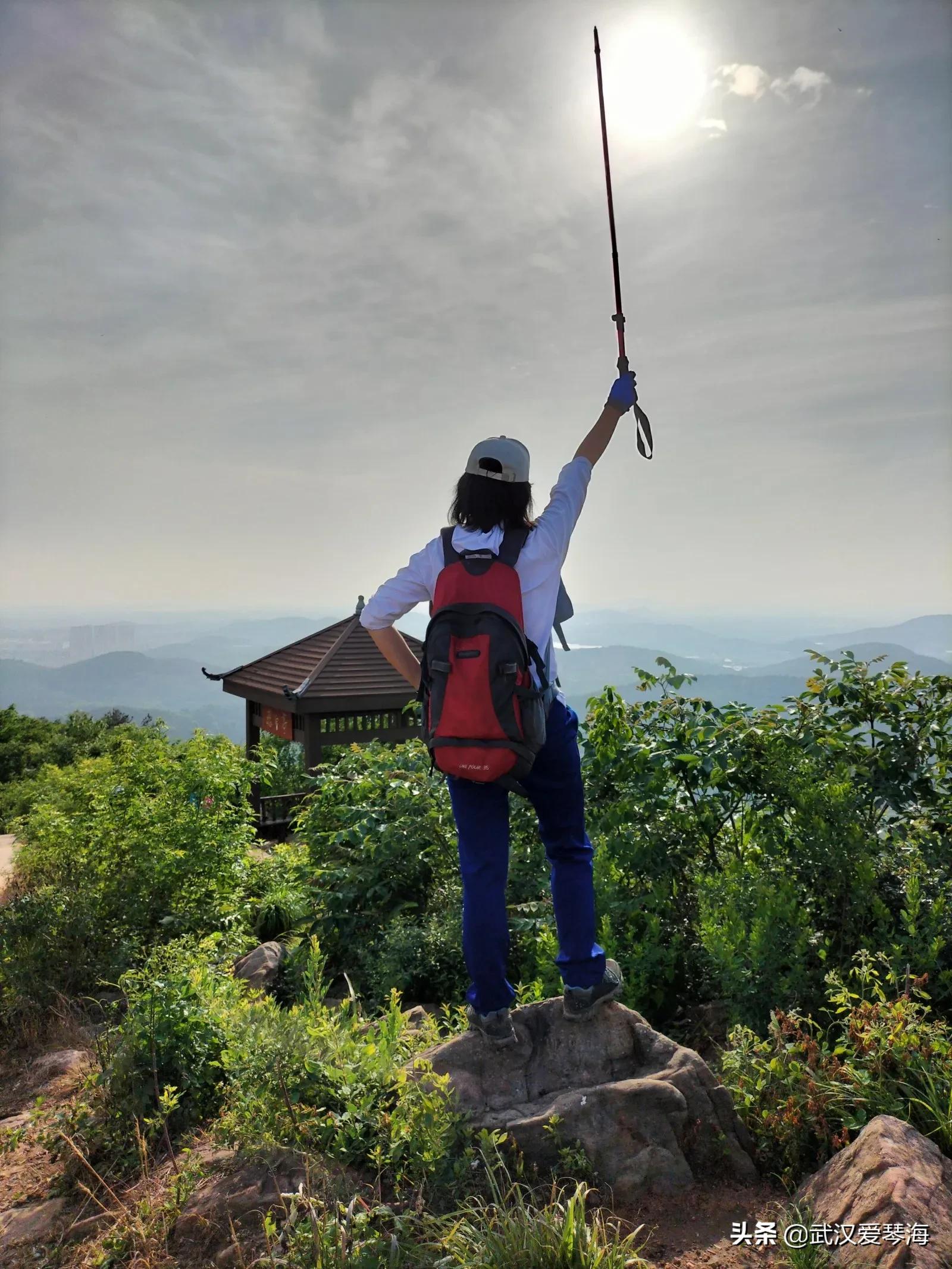 武汉青龙山爬山,武汉热门旅行线路青龙山穿八分山