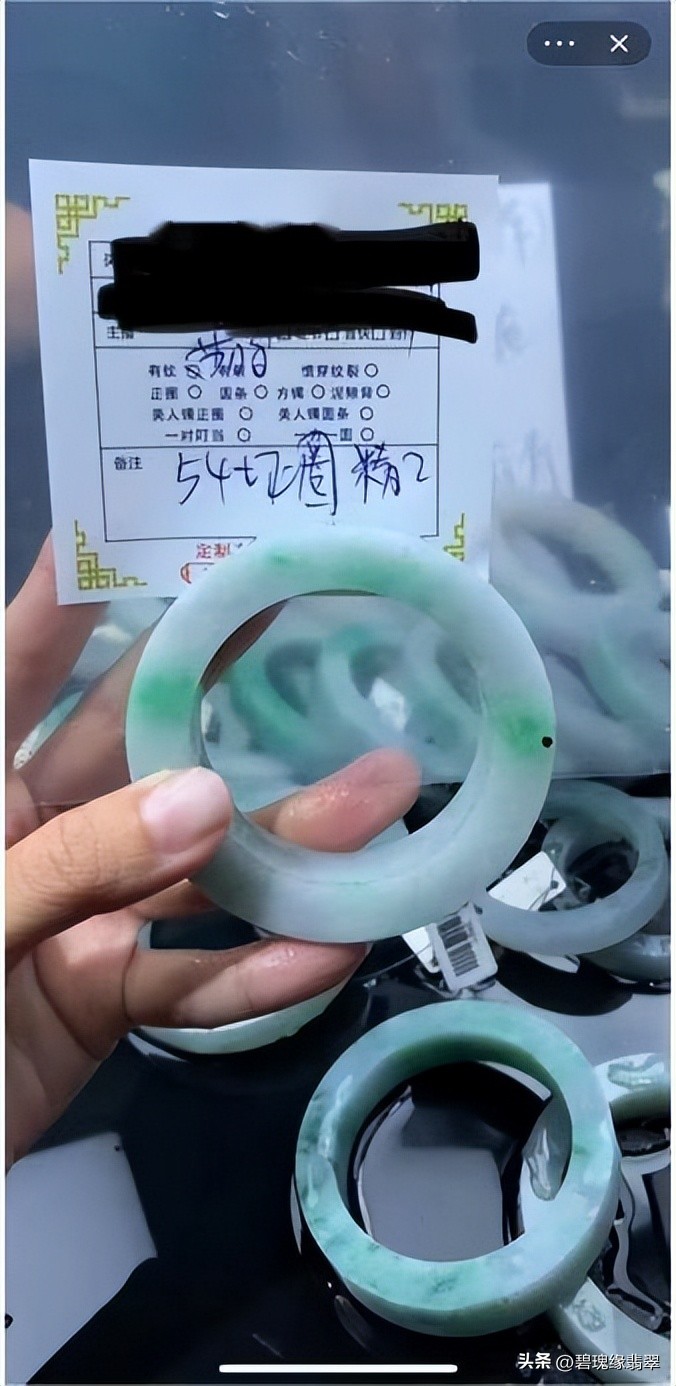 直播间200元翡翠手镯,翡翠手镯直播间排名第一