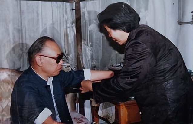 长津湖战役幸存者“朱彦夫”：失去四肢和左眼，今89岁感动中国