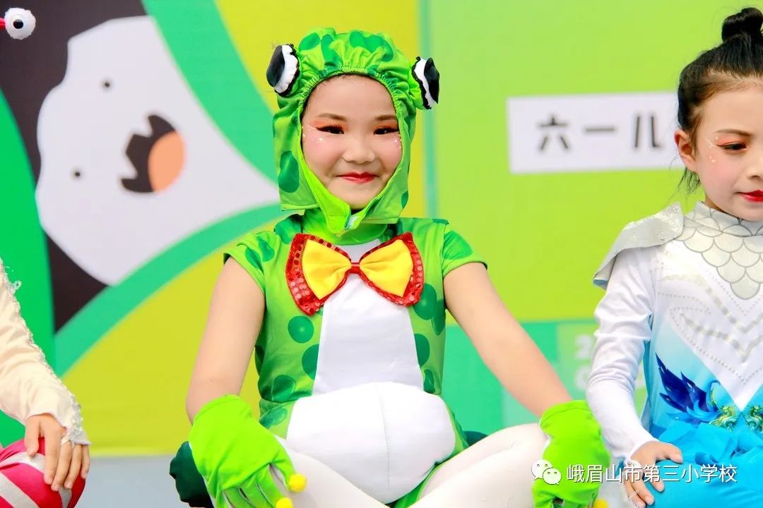 峨眉三小六一儿童节活动,艺展风采2019