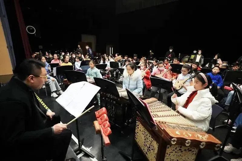 周末的快乐回来啦！徐汇区青少年活动中心线下开学，沉浸式体验