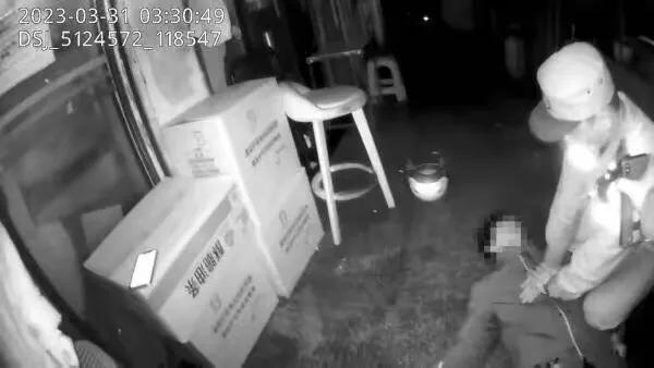 外卖员凌晨取餐心脏骤停,外卖小哥取餐时心脏骤停后续