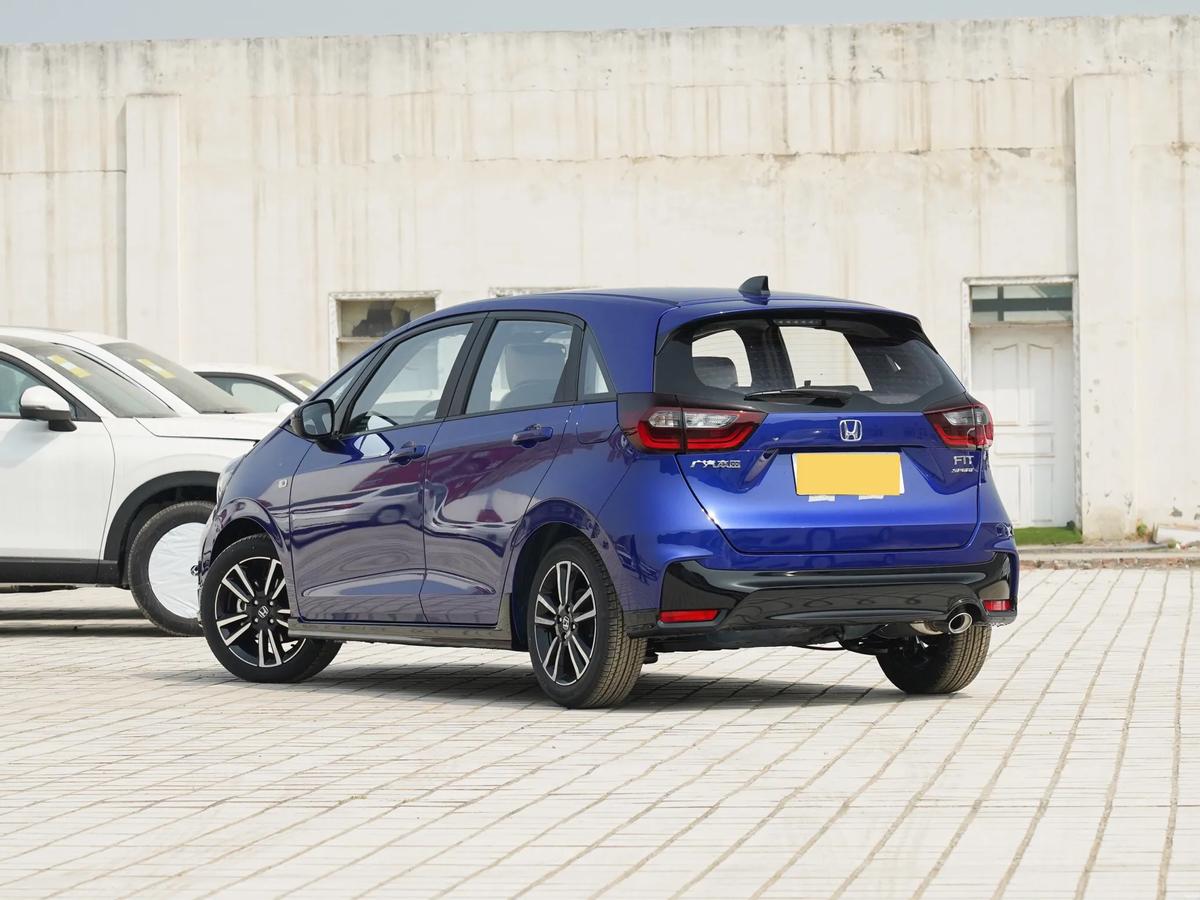 新车推荐5-8万本田飞度,本田第四代飞度顶配配置介绍视频