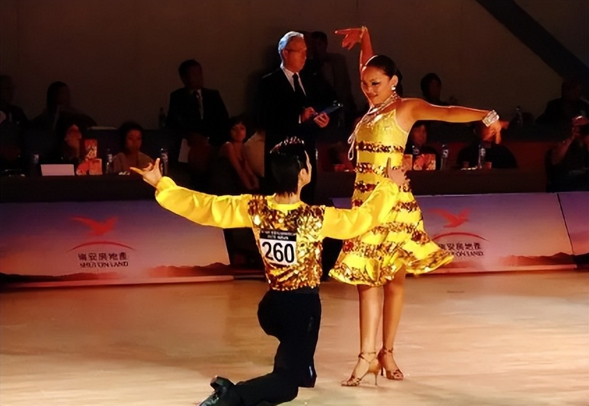 拉丁舞的概述及好处,关于拉丁舞的论文