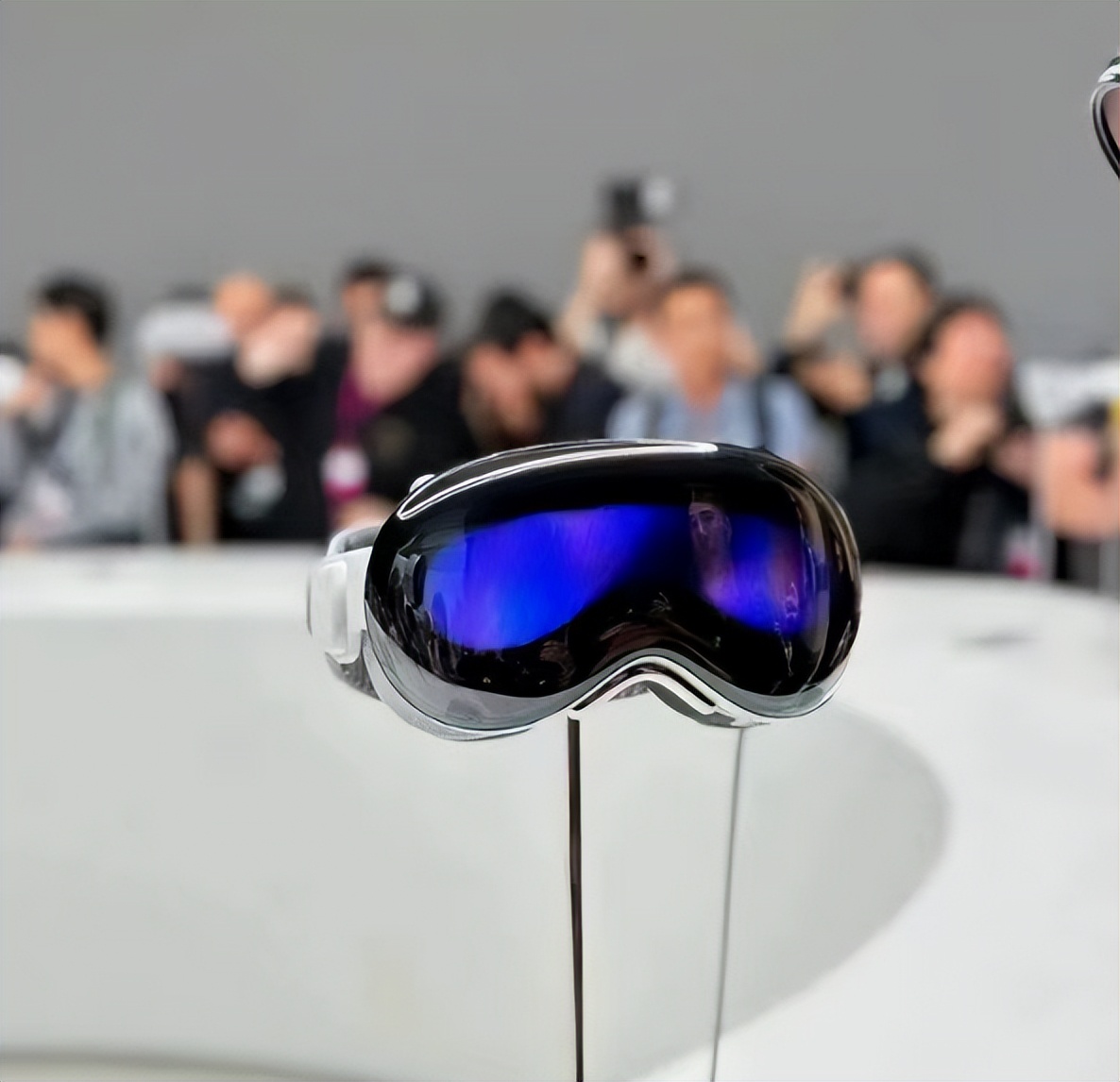 荣耀手机即将崛起,荣耀引领国产手机新竞争时代