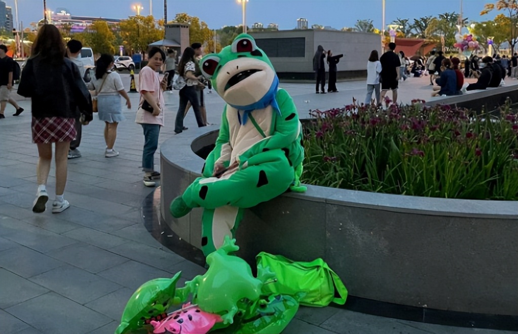 卖崽青蛙赚不赚钱,卖崽青蛙原创