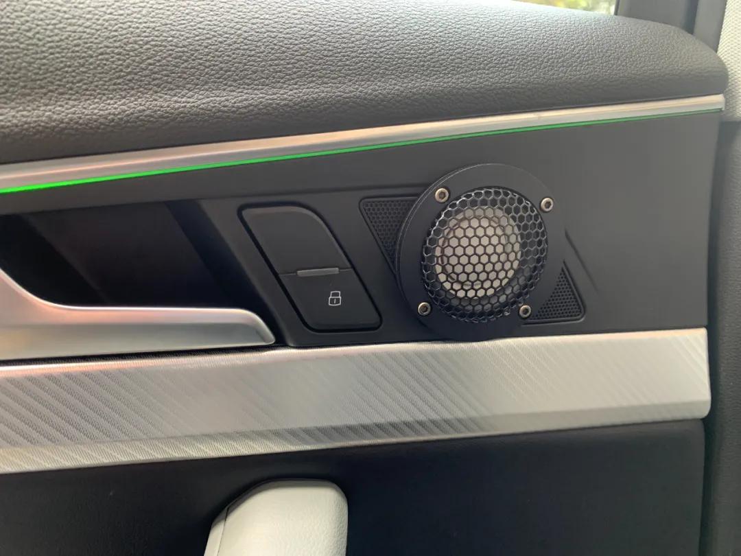 2018款奥迪a4l音响调节最佳效果,让人一听就非常感动的音乐