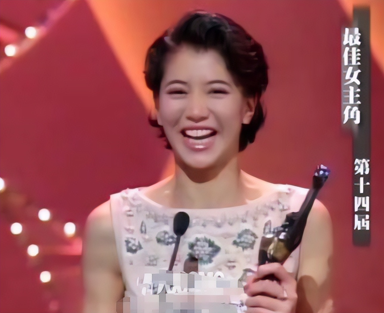 港姐袁咏仪视频全集,最美港姐袁咏仪