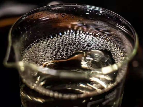 我国哪个省的白酒最好喝?经评鉴:这4款摘得桂冠,有你家乡的吗