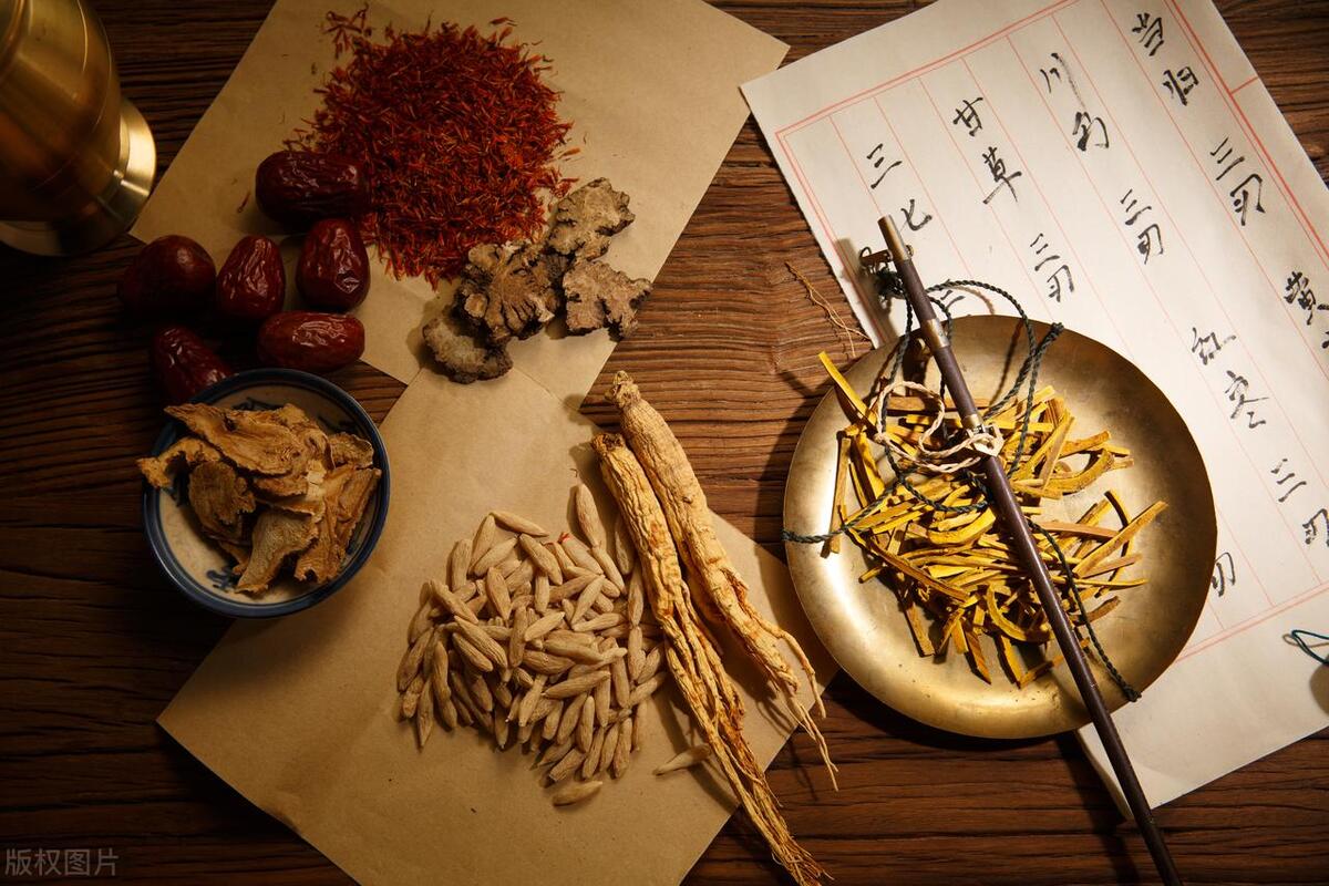 脖子甲亢怎么治疗比较好,我最近心跳加快脾气暴躁是甲亢么