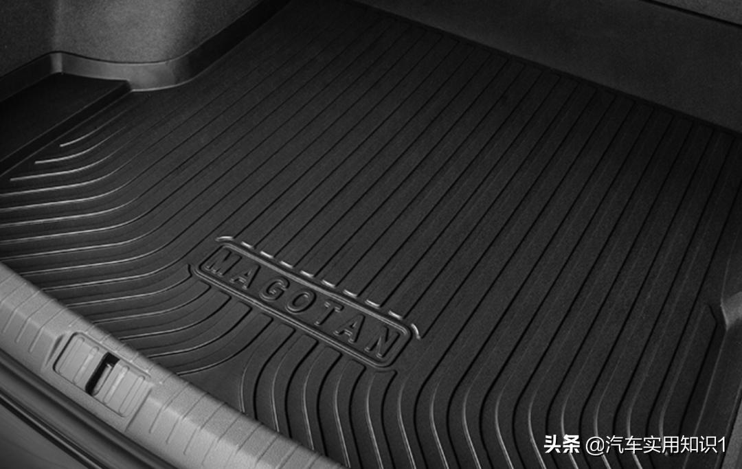 汽车后备箱垫要不要买带兜的,小车后备箱垫有必要买吗