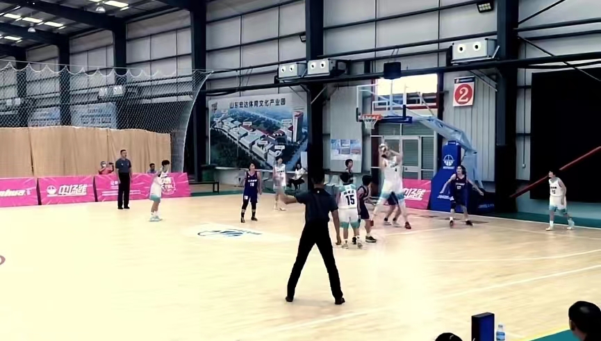 中国女篮巨无霸,中国女篮16岁天才又统治比赛