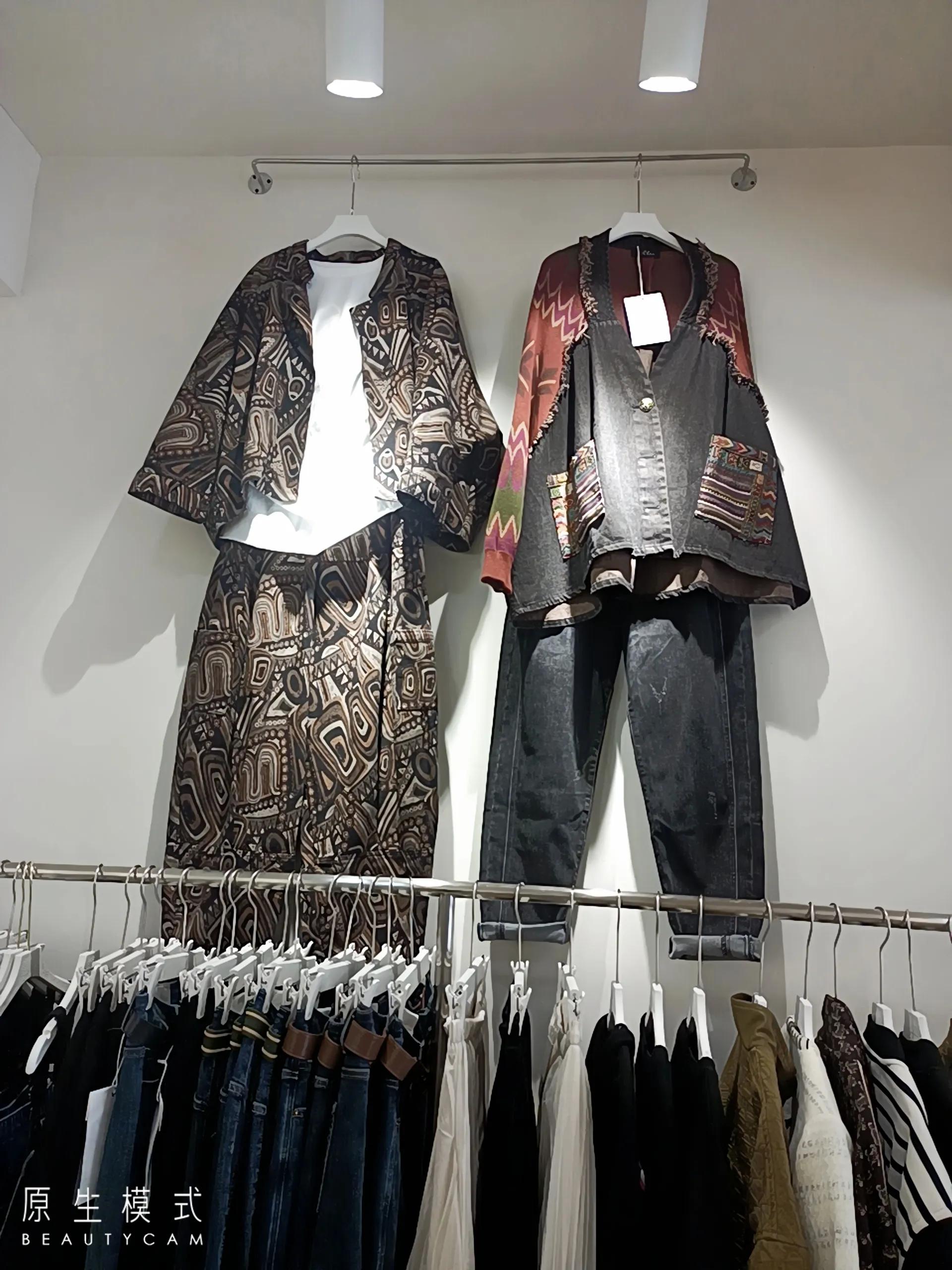 在乡镇开一个什么店好,乡镇开两元店和多元店生意怎么样