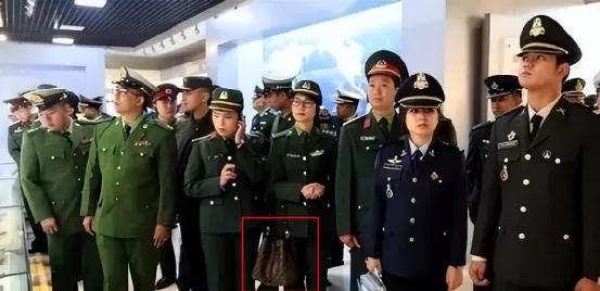 中国烟民一年要抽掉多少钱,中国烟民对军费贡献有多大