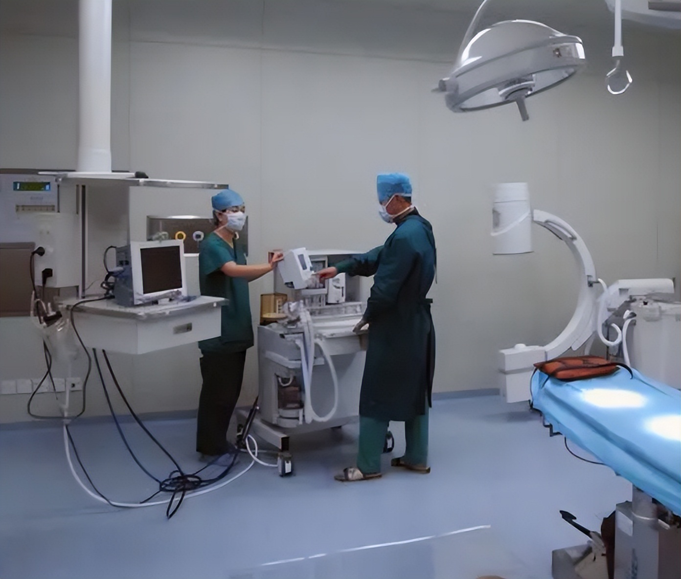 恶魔医生刘翔峰近况,恶魔医生刘翔峰判决有结果了吗