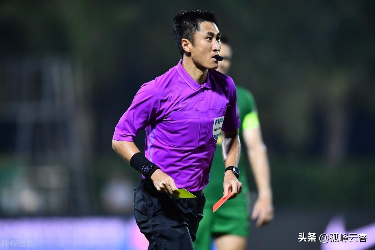 马宁举牌有奖吗,马宁上半场五球