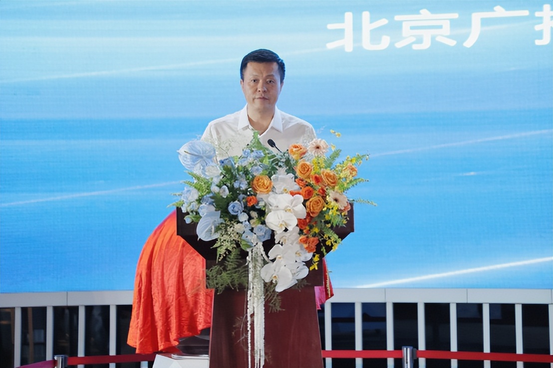 2024涓浗姹借溅鍝佺墝鍚戜笂涔嬭矾,鍚戞柊鑰岀珛