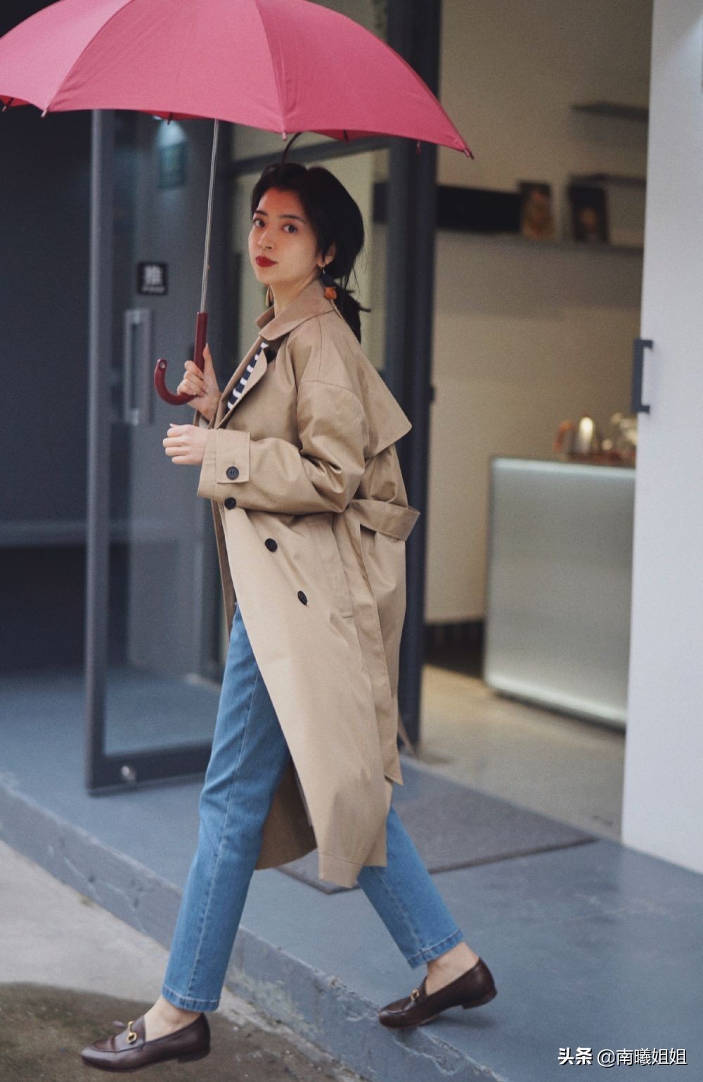 马丁靴过时今年流行哪三种鞋,扔掉不适合的鞋