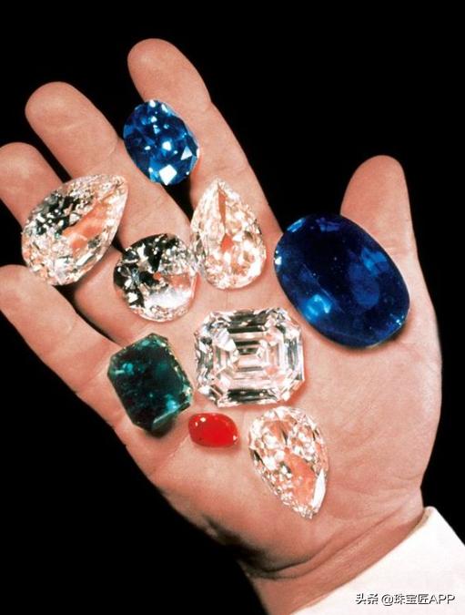 harrywinston閽荤煶5.20鍏嬫媺浠锋牸,harrywinston閽荤煶3鍏嬫媺浠锋牸