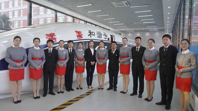 初中生成绩不好如何自学,初中生成绩差学美术有出路