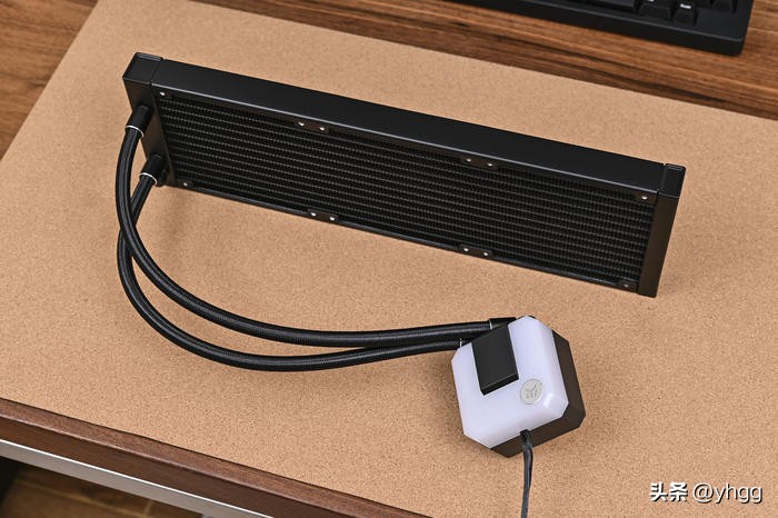 低调实用中塔——ROGZ690HERO+影驰4070Ti+银欣FARAB2装机展示