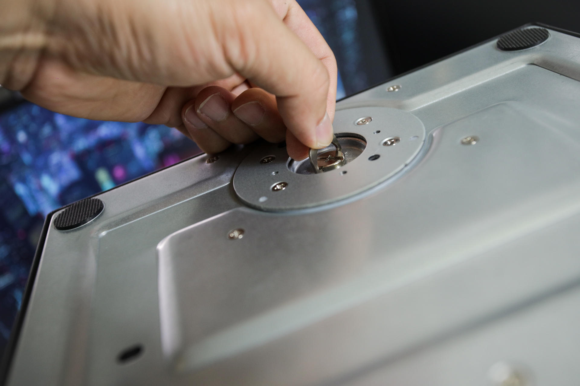 冠捷和优派三星显示器哪个好,4k的显示器优派和冠捷哪个好