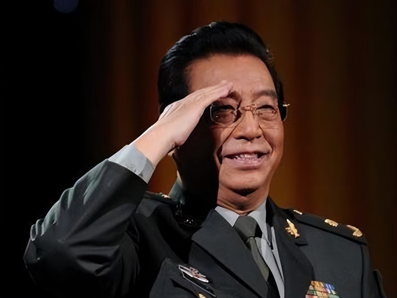 梦鸽退休金,梦鸽退休金多少钱