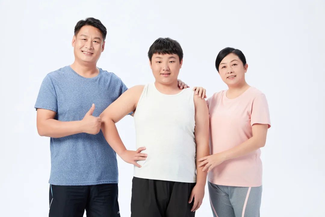 小孩子15岁怎么会得高血压呢,请问青少年高血压就诊看什么科