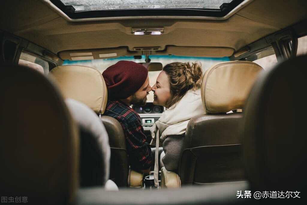 结婚后遇到爱情的感悟,结婚后的爱情不是甜言蜜语