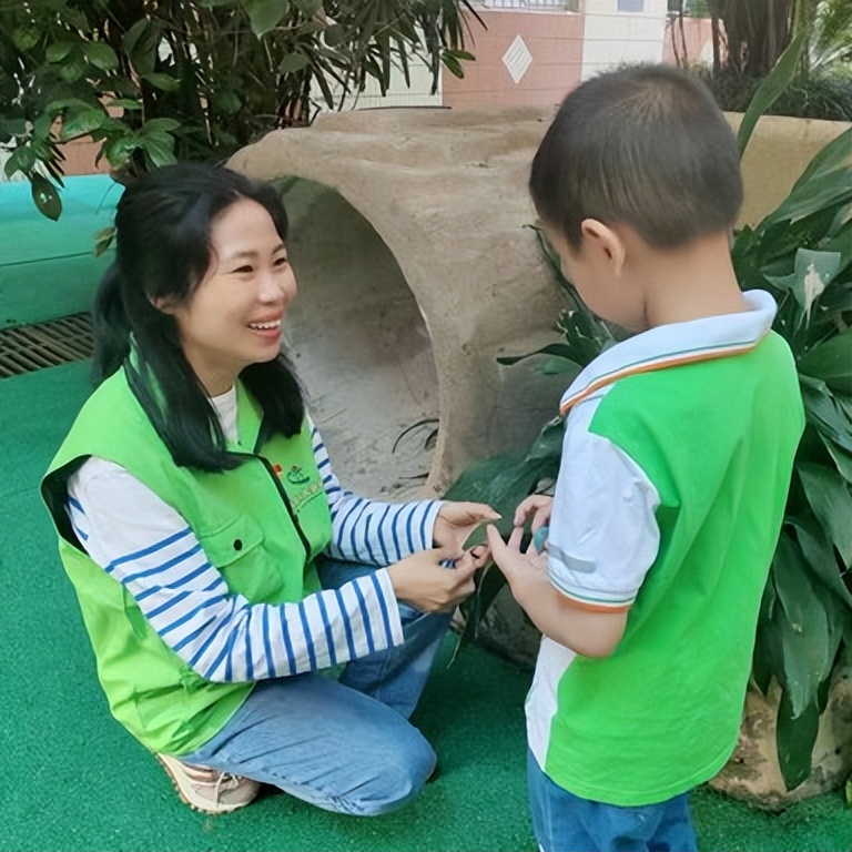 细心倾听孩子的所见所闻,记录基层儿童工作的点滴